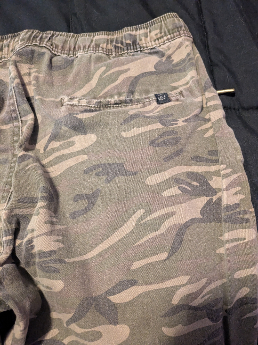 Men's Camo Chino Pants in Olive